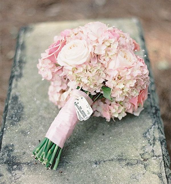 15 hydrangea wedding bouquets ideas9