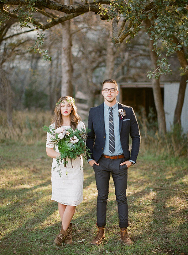 20+ The Ultimate Grooms’ Style Guide To Fall Wedding4